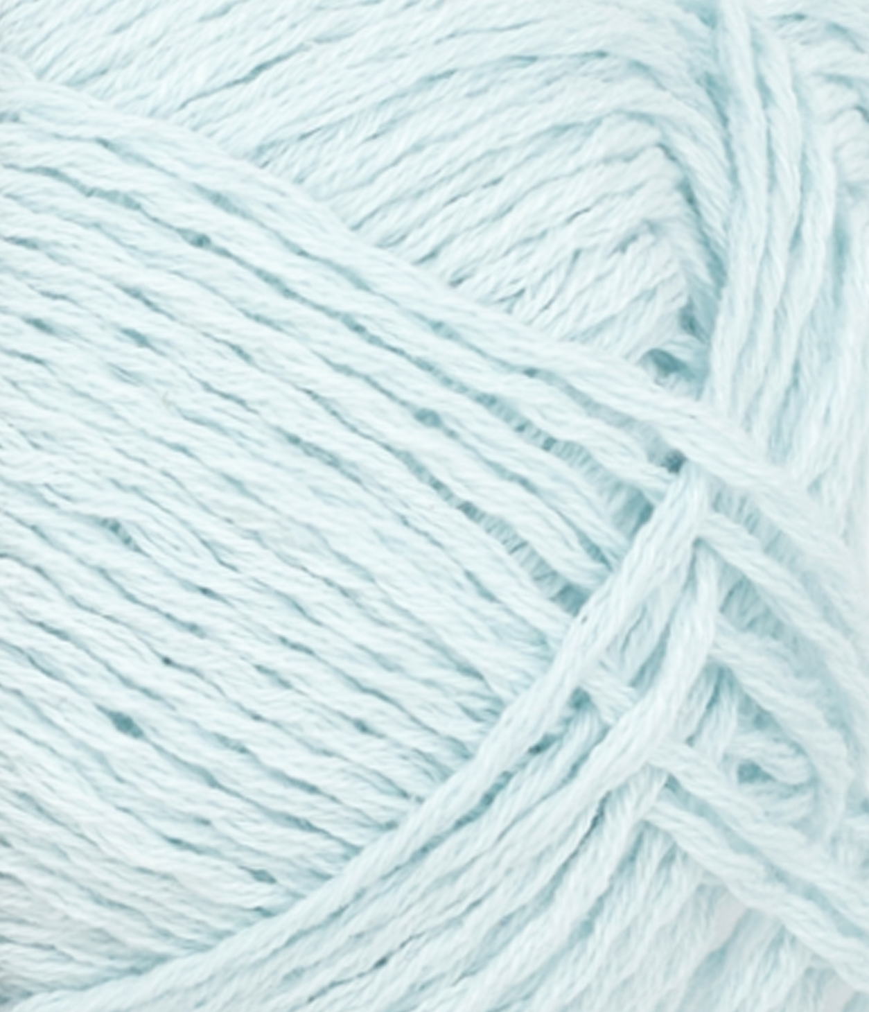 Line col. 6311 starlight blue ca. 110 m 50 g